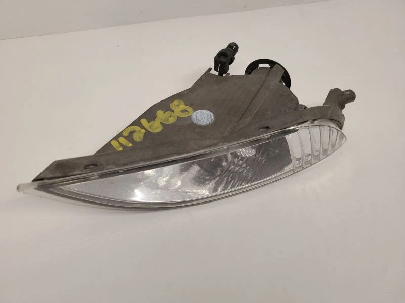 Luz antiniebla de conducción para pasajero Toyota Sienna 2006-10 montada en parachoques 81210AE020 Foto 2 de 4