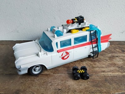 Ghostbusters Legacy Ecto-1 Playset Fahrzeug Hasbro 2020