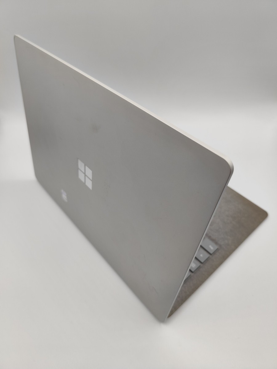 Microsoft Surface Laptop 1782 - Intel Core m3-7Y30 - 2.5GHz - 4GB