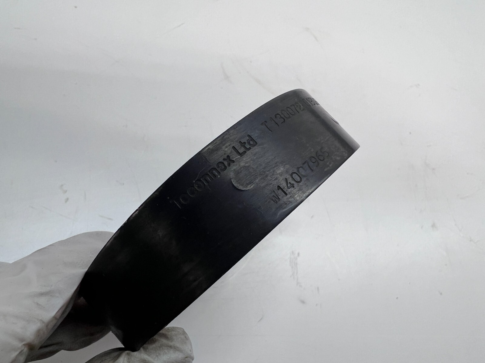 LAMBORGHINI AVENTADOR SV EXHAUST PIPE CLAMP CLIP OEM 07M251189A