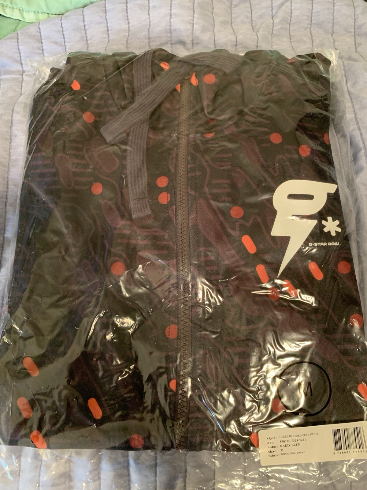 Picture 4 of 5