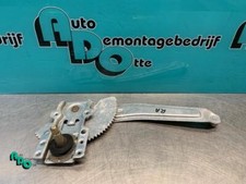 Lève vitre Mazda DEMIO