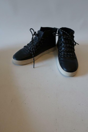clae high tops