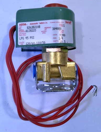 1 NEW ASCO 8262B210B SOLENOID/AIR-CONTROLLED 2,3,& 4 WAY VALVES NIB *MAKE OFFER*