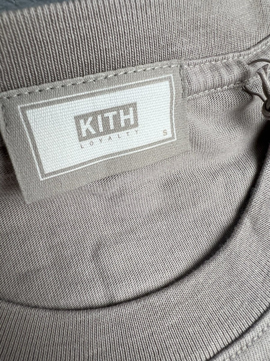 Kith Loyalty Box Logo Molecule S Small NWT With Limited Kith Loyalty Box Logo Molecule S Small NWT With Limited