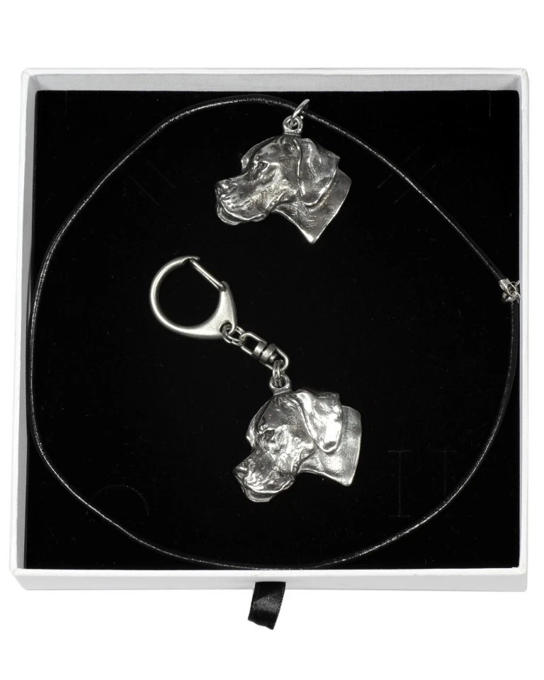 Pointer   necklace, keyring, set with a dog in white box, Art Dog USA