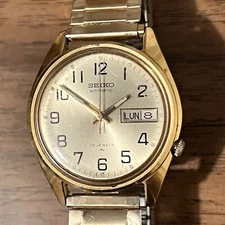 Seiko 7009 Gold Plated Automatic 17‑Jewels Watch English/Spanish Day/Date 1970s