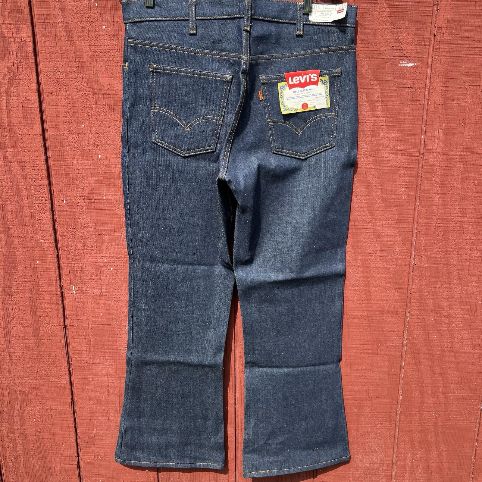 Vintage 79 NWT Deadstock Levi’s 646 Bell Bottoms Jeans 38x31 USA