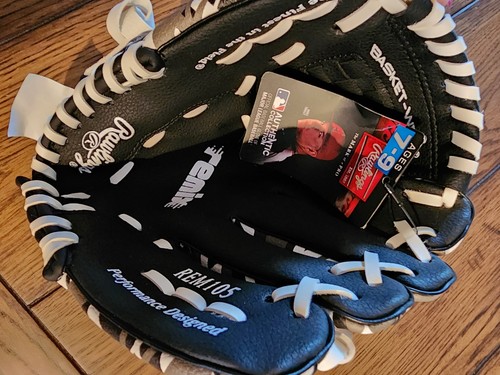 New with Tags Rawlings Youth Baseball Glove Ages 7-9
