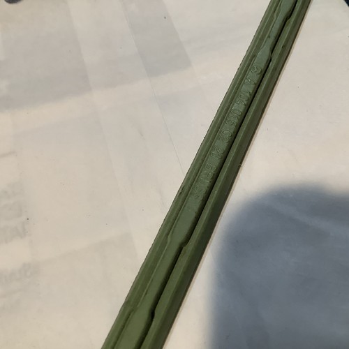 ELRING KLINGER Timing Cover Gasket 1040150220 Mercedes Benz E320 300E C280 S320 - Picture 2 of 2