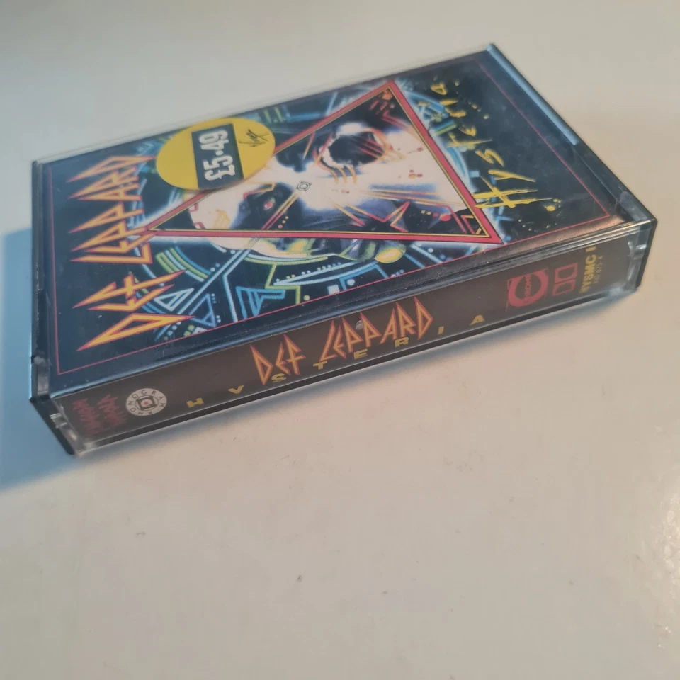 Def Leppard HYSTERIA Cassette HYSMC1**UK 1ST ISSUE 1987/PAPER LABELS** NEAR MINT - Image 2 of 4