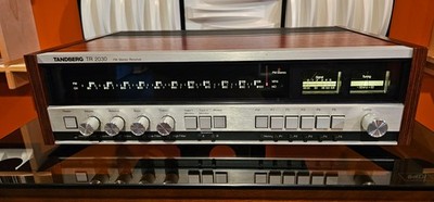 Tandberg TR-2030 Stereo Receiver Beautiful Condition!