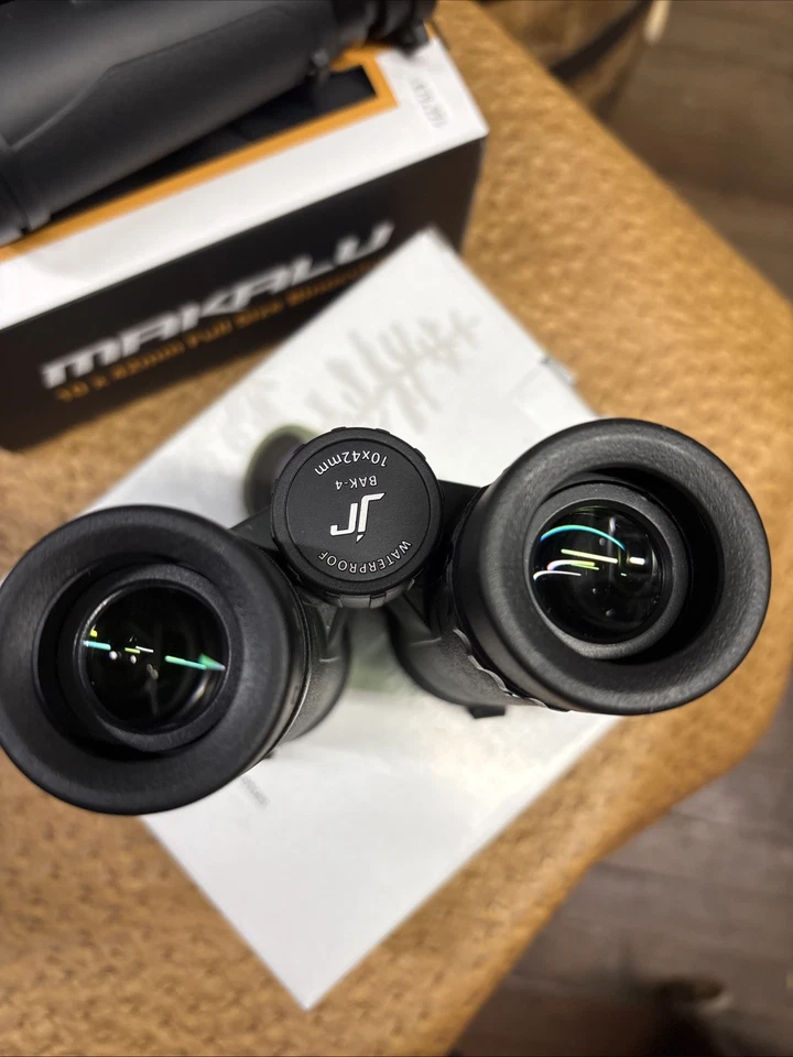 Carson JR Series 10x42mm Roof Prism Binocular, Matte, Green, jr-042 - Image 2 of 3