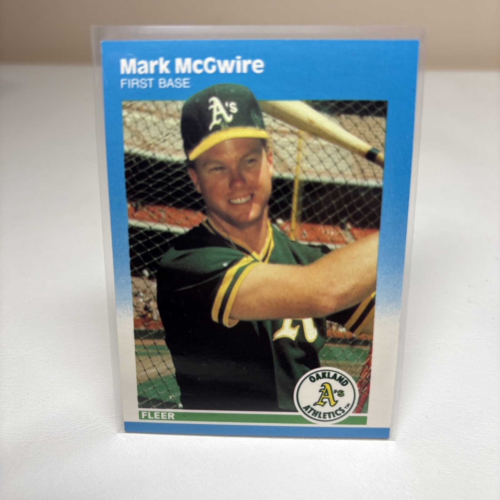 1987 Fleer Update Glossy Mark McGwire #U-76 Oakland Athletics A's