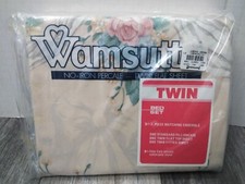 VTG 1980’s Wamsutta TWIN SHEETS SET FLOWERS MULTI-COLOR 180.TC (MADE IN USA)