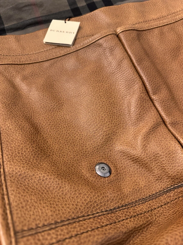 Men’s Burberry Leather Satchel Very Gently Used - Image 3 of 4