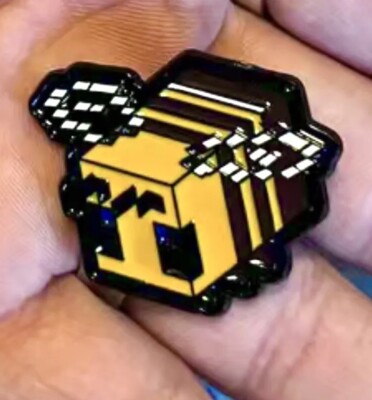 Bumble Bee Brooch In PLATINUM WHITE Crystal BLACK YELLOW Enamel | Vivienne Westwood - Foto 4