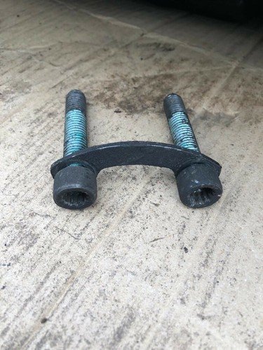 Volkswagen Passat B6 05-10 2.0 Tdi Bkp Antriebswelle Schrauben Schraube