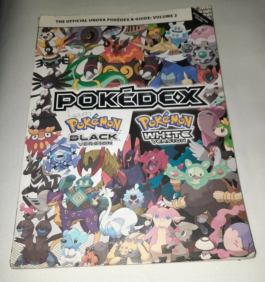 The Offical Unova Pokedex & Guide, Volume 2: Pokemon Black Version