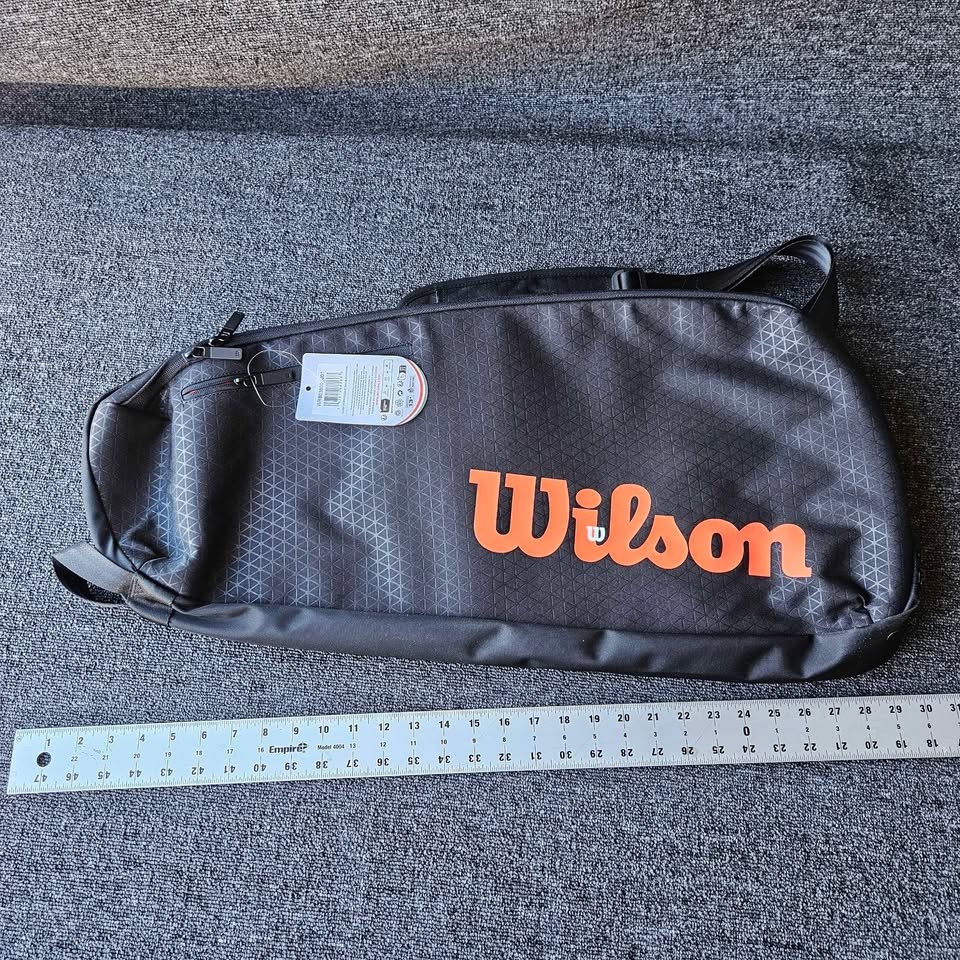 WILSON Clash V3 Super Tour Tennis Racket Bag - Black/Infrare