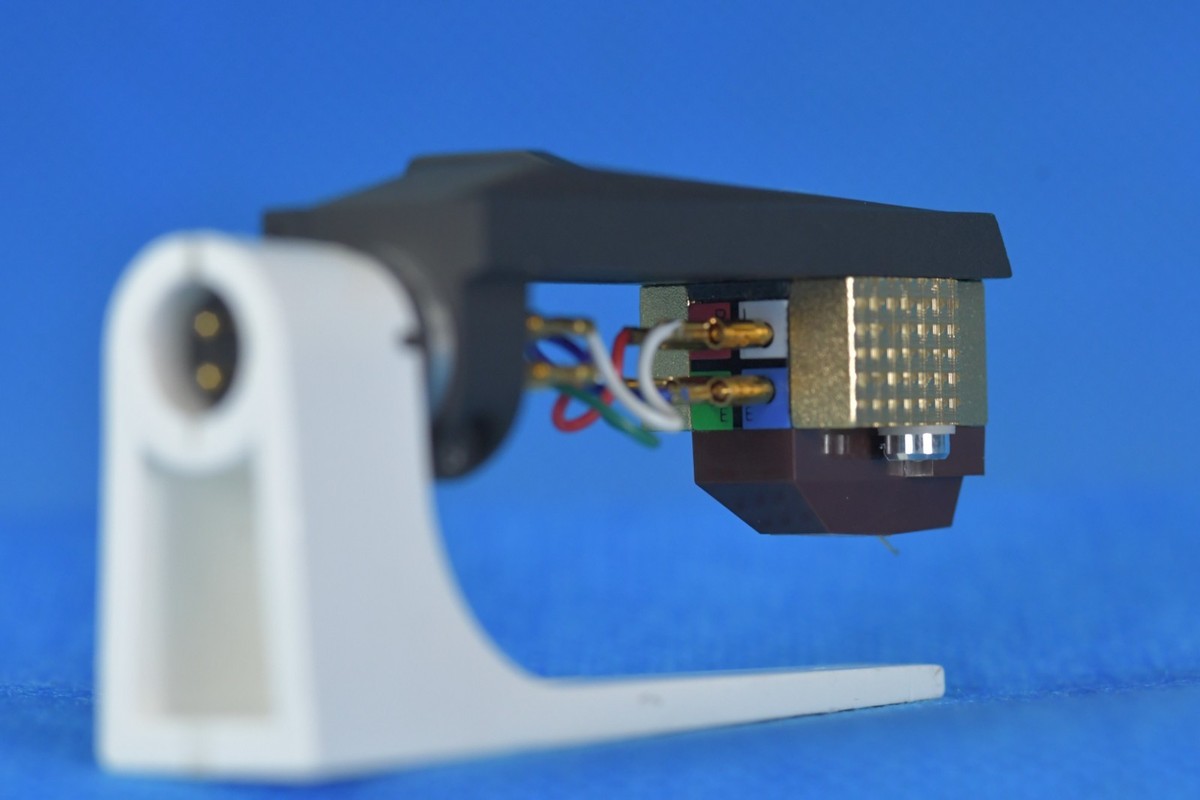 Denon DL-301II Moving Coil Cartridge W/ PCL-6 Headshell In