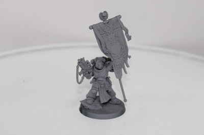 Warhammer 40000 40K Space Marine Marines Armageddon Ancient Good Cond 81026