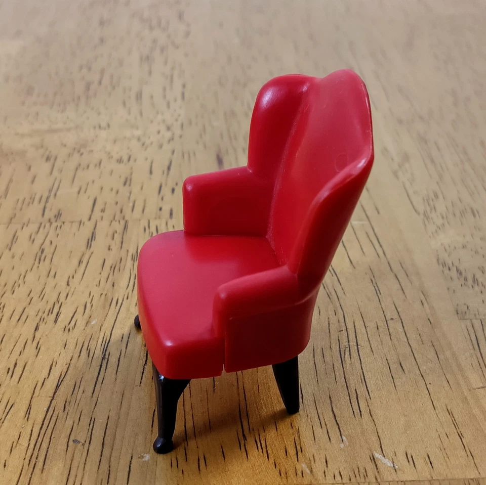 Silla de colección Louis Marx Little Hostess Red Brazo Silla con respaldo de ala Silla Club Foto 3 de 4