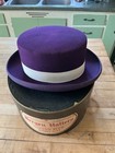 1950s vintage BERGEN fedora hat 7-1/8 PURPLE IN BOX — photo 4