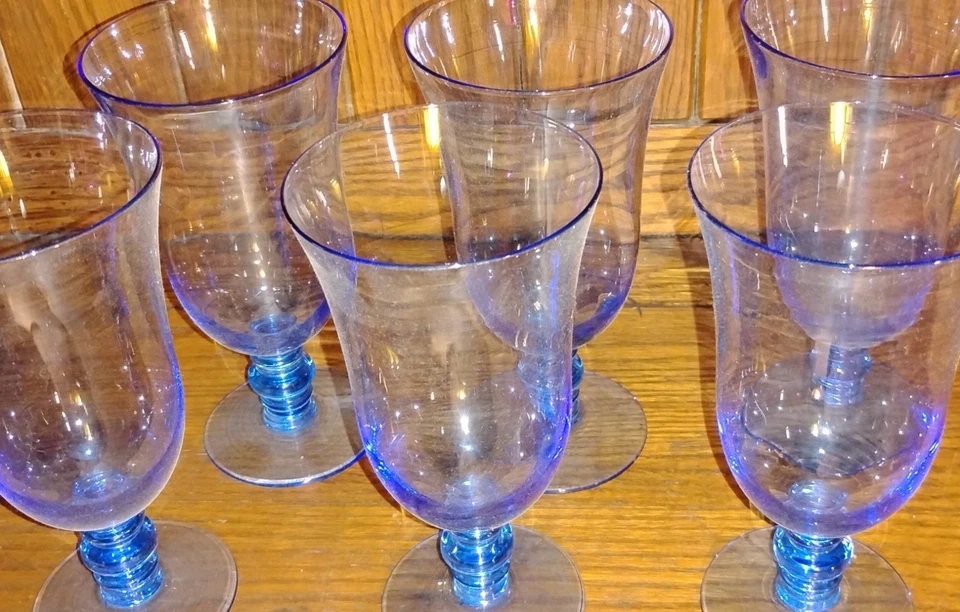 Juego de 6 hermosas copas de vino azul cristal GORHAM FANFARRIA - 6 5/8"     Foto 2 de 4