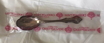 INTERNATIONAL Orleans Deep Silver Sugar Shell Spoon Sealed Original Sleeve 5.5