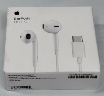 Apple EarPods Headphones USB-C Plug Wired Headset Ear Bud MTJY3AM