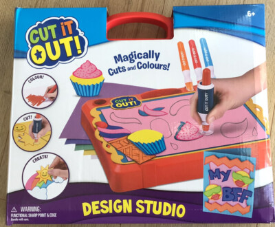 Cut it Out Design Studio - Colour-Cut-Create Marker Magically Colour & Cut (T41