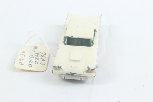 Matchbox Lesney Ford Thunderbird 75 a3 Dark Blue Base - Picture 2 of 6