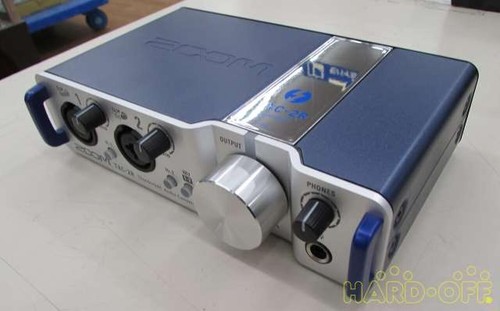 Zoom Tac-2R Thunderbolt 2 Audio Interface Used #1 - Picture 2 of 6
