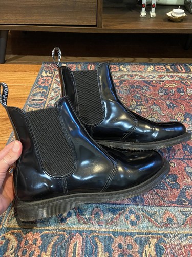 Flora Leather Chelsea Boot Size 