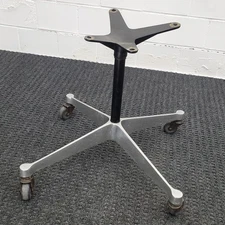 Herman Miller Eames Contract Swivel Aluminum Base Shell Chair Rolling Casters