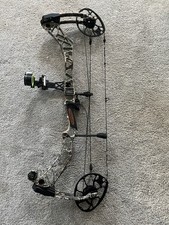 Mathews VXR 31.5 RH 70lb 29” Compound Bow