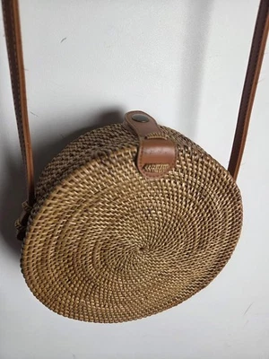 Handwoven Round Rattan Crossbody Bag Straw Purse Boho Bali - Image 1 of 4
