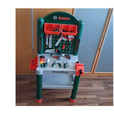 Bosch Kinderwerkbank mit Spielzeug-Werkzeugen für Kinder ab 3 Jahren