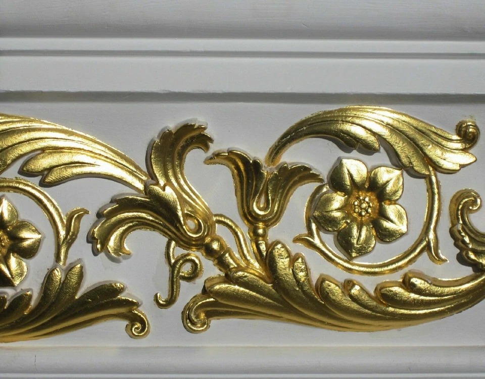 L.A. Gold Leaf: Imitation Gold Leaf Roll - 246' Length (1/2" to 6" Width) - Image 3 of 3