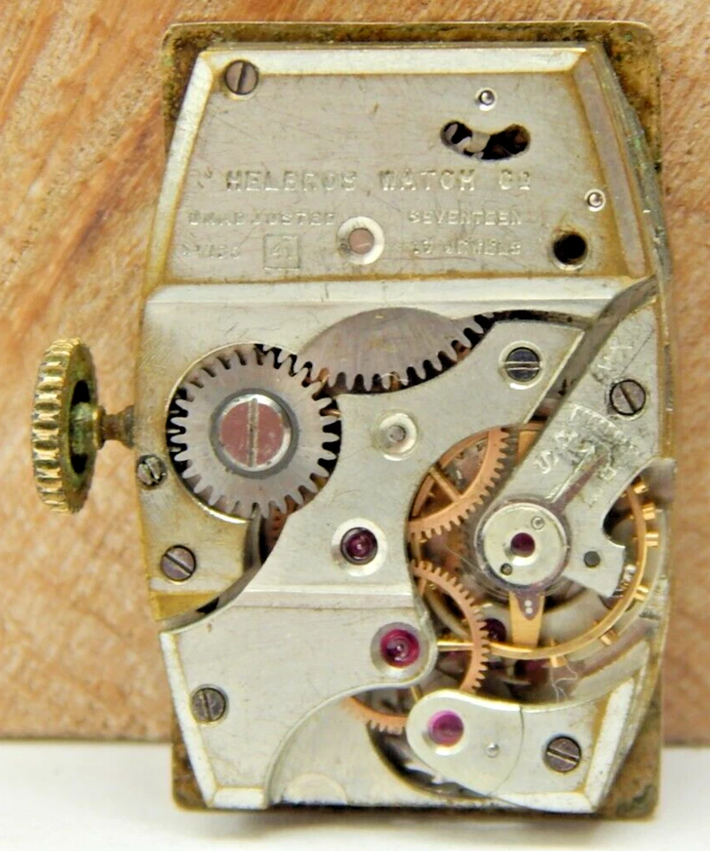 Vintage Helbros 41 17 jewel men's wrist watch movement with dial and case back - Image 3 of 4