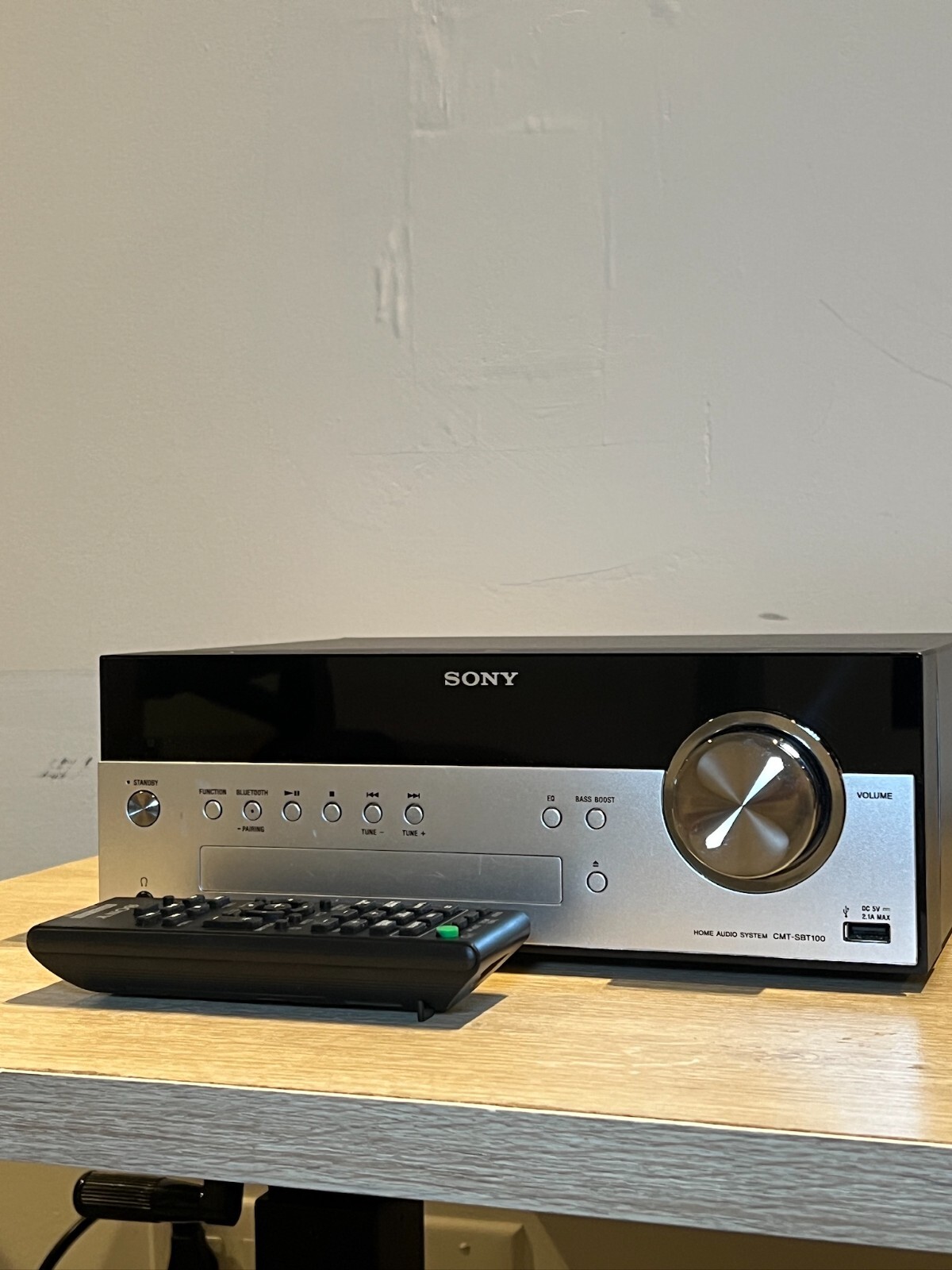 Sony Home Audio System CMTSBT100 Receiver CD Bluetooth Aux w/ Remote