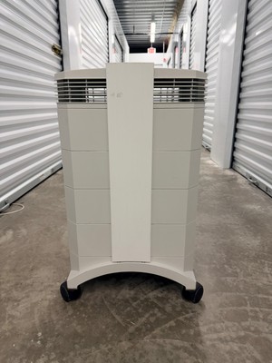 IQAir HealthPro Plus Air Purifier   Mint Condition, Fully Tested   Remote includ