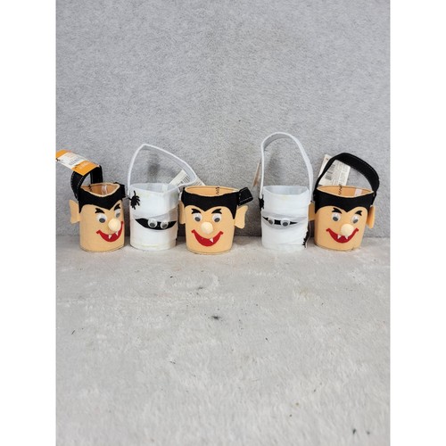 Celebrate It Halloween Felt Bucket Vampire Trick or Treat Candy Holder Set of 5
