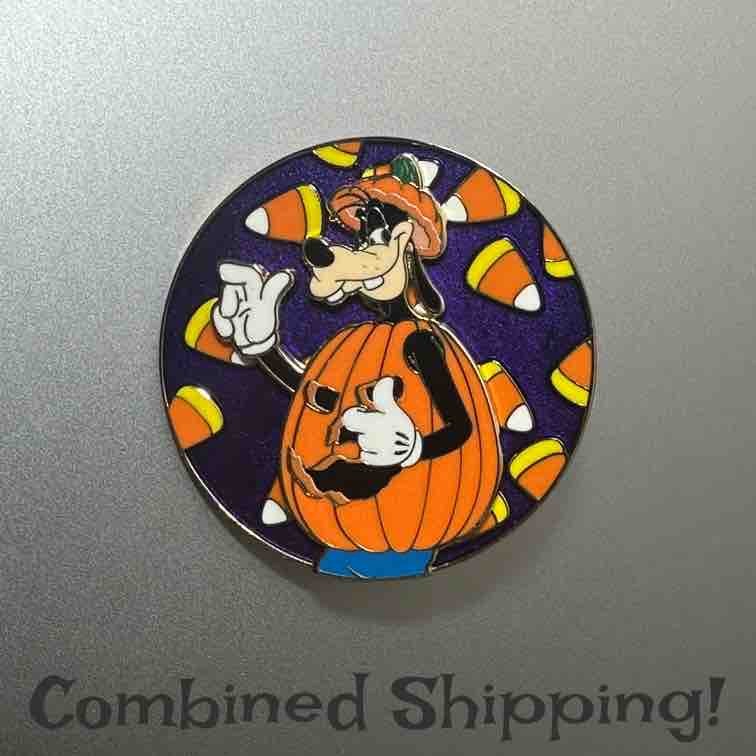 Disney DSSH LE 400 Pumpkin Goofy Halloween Candy Corn Pin (U4:151982)