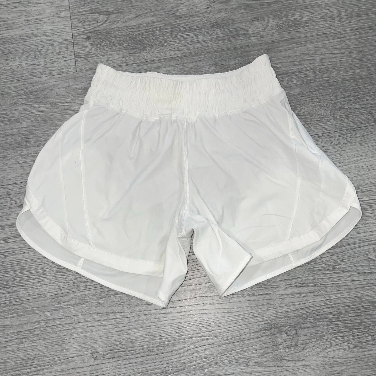 Lululemon Shorts Womens 6 Track That Mid Rise Lined 5" Run Athletic Workout Gym