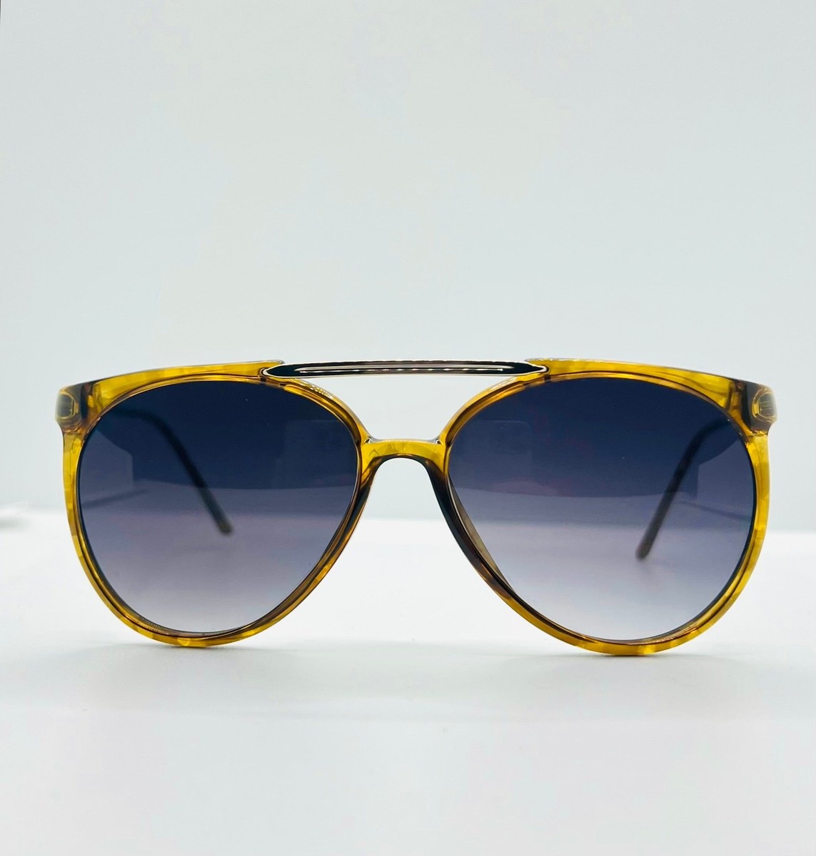 Carrera 5332 12 Vintage Sunglasses-Amber Aviator w/ New  display picture 1