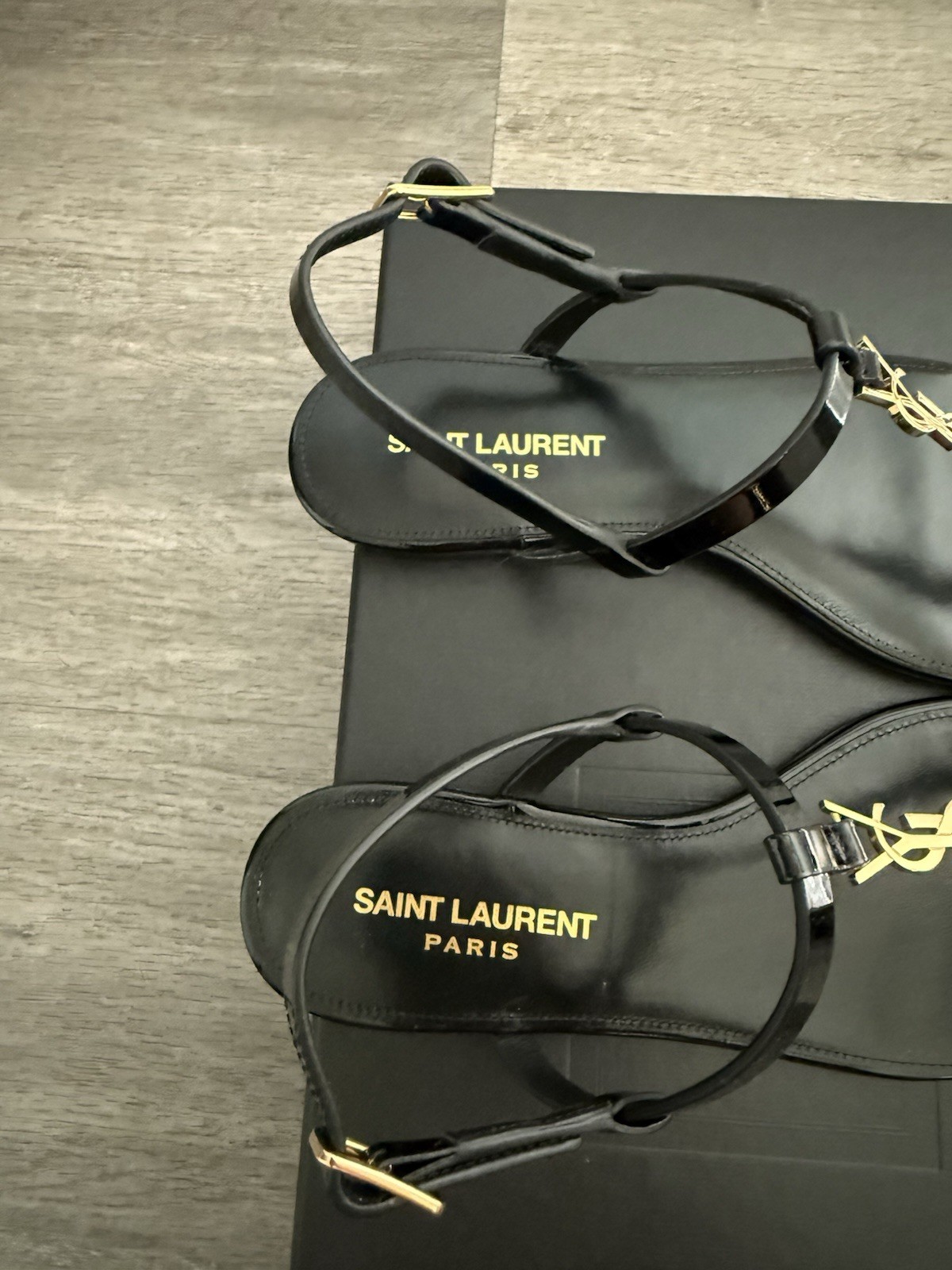Sandali monogramma Saint Laurent Cassandra taglia 35 5