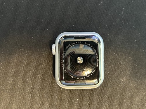 Apple Watch SE GPS Cellular 40mm Aluminum 32GB MYE92LL/A - Photo 7 sur 11