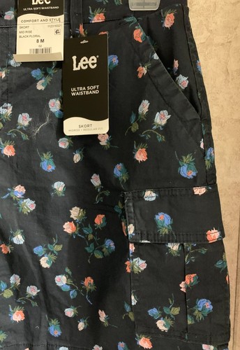 Lee Women's Skort Skirt with Shorts inside Cargo New Regular Fit Size 8 Stretch - Picture 2 of 5